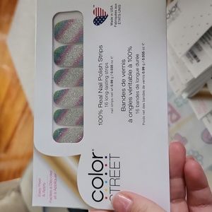 Colorstreet metastrong